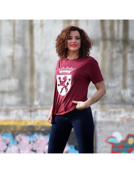 Camiseta Burgundi Bandera de León Blanca